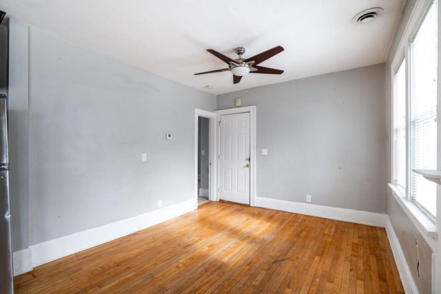 2438 N Pierce STREET, Milwaukee, WI 53212