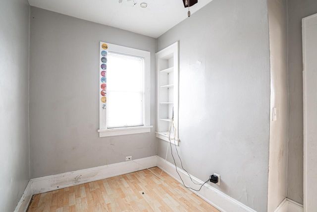 2438 N Pierce STREET, Milwaukee, WI 53212