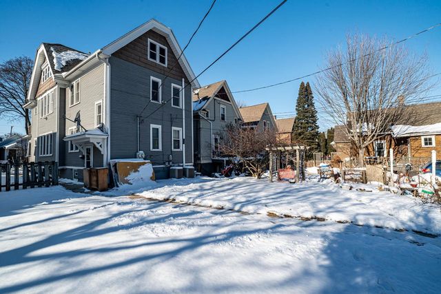 2438 N Pierce STREET, Milwaukee, WI 53212