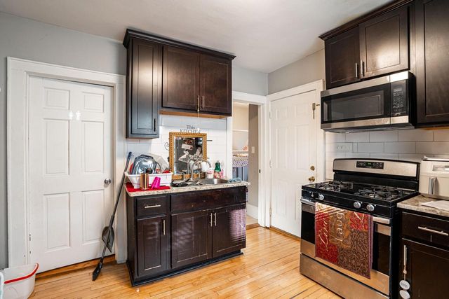 2438 N Pierce STREET, Milwaukee, WI 53212