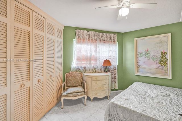 18746 NE 18th Avenue 146, Miami, FL 33179