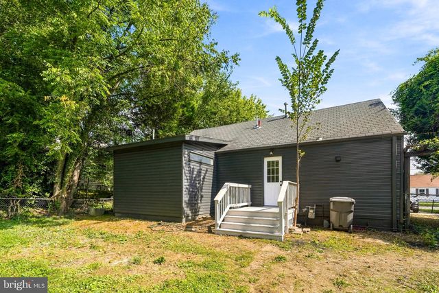 3022 WESTFALL PL, Falls Church, VA 22042