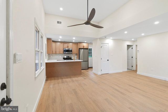 3022 WESTFALL PL, Falls Church, VA 22042
