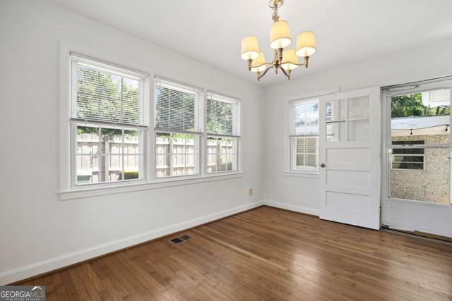 1217 E De Renne Avenue, Savannah, GA 31406