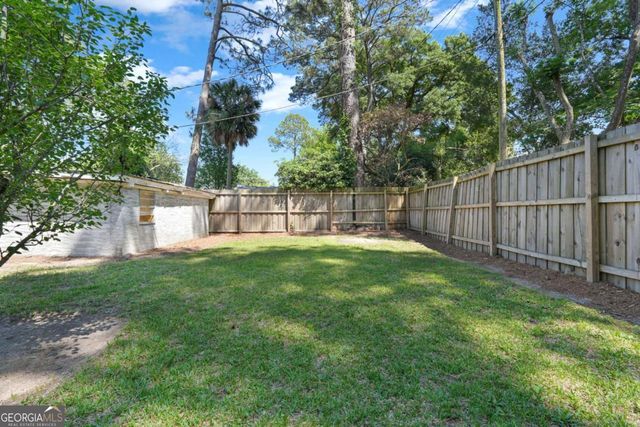 1217 E De Renne Avenue, Savannah, GA 31406