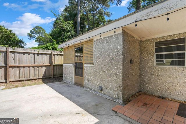 1217 E De Renne Avenue, Savannah, GA 31406
