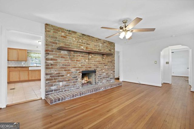 1217 E De Renne Avenue, Savannah, GA 31406