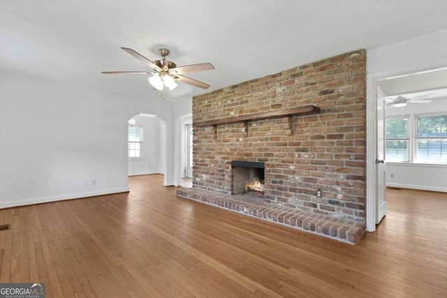 1217 E De Renne Avenue, Savannah, GA 31406