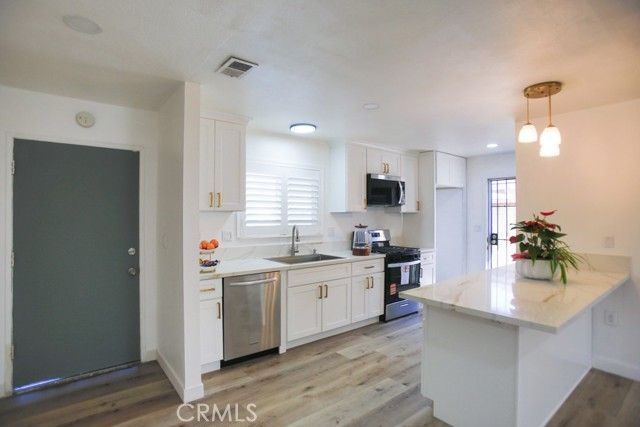 5932 Chinook, Huntington Beach, CA 92647