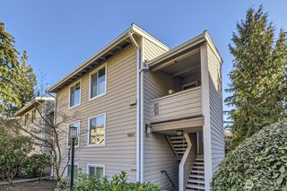 19857 25th Avenue NE #105, Shoreline, WA 98155