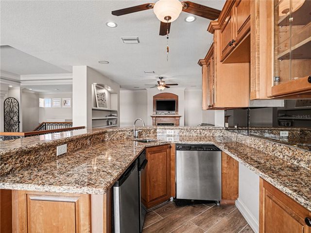 102 12TH AVENUE E, Palmetto, FL 34221