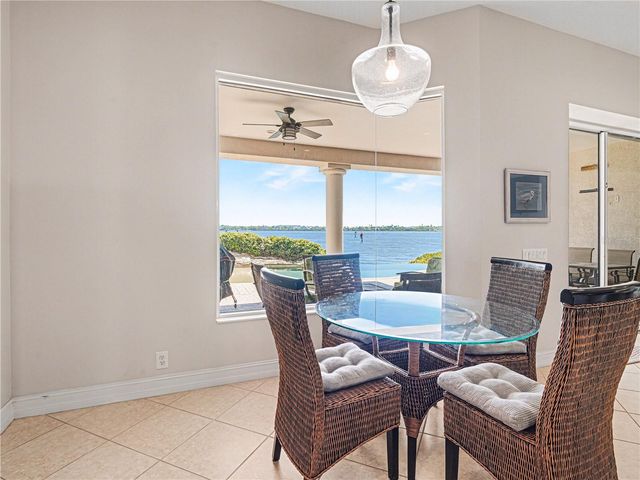 102 12TH AVENUE E, Palmetto, FL 34221