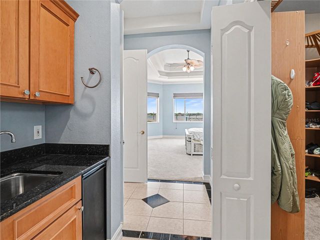 102 12TH AVENUE E, Palmetto, FL 34221