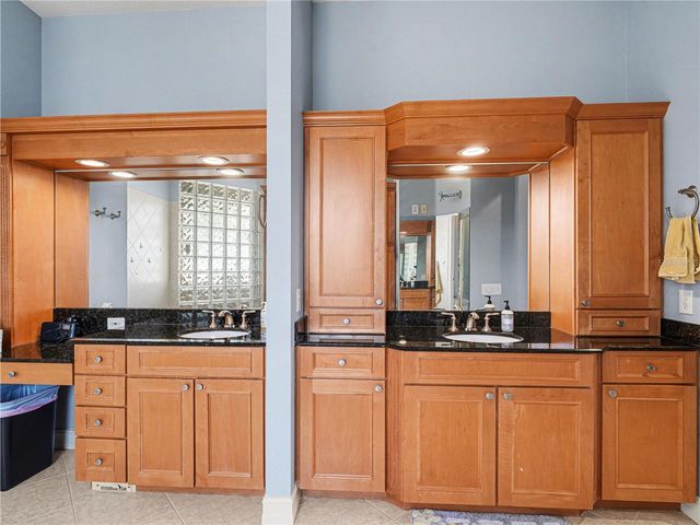 102 12TH AVENUE E, Palmetto, FL 34221