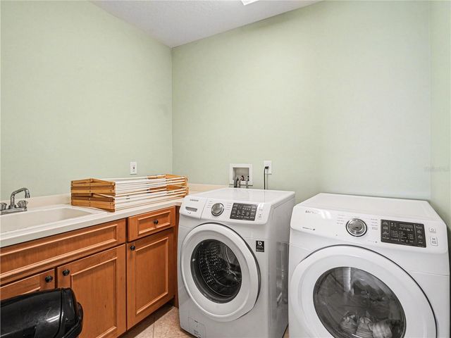 102 12TH AVENUE E, Palmetto, FL 34221