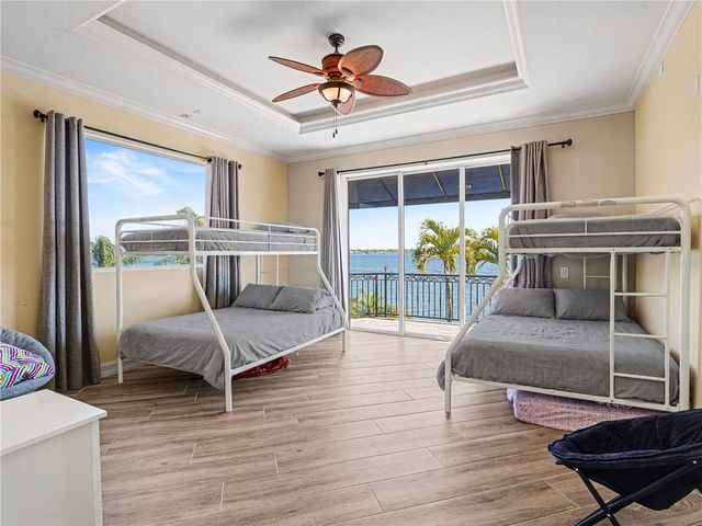 102 12TH AVENUE E, Palmetto, FL 34221