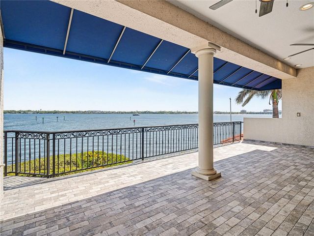 102 12TH AVENUE E, Palmetto, FL 34221