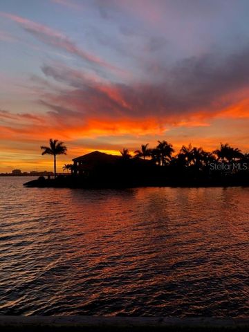 102 12TH AVENUE E, Palmetto, FL 34221