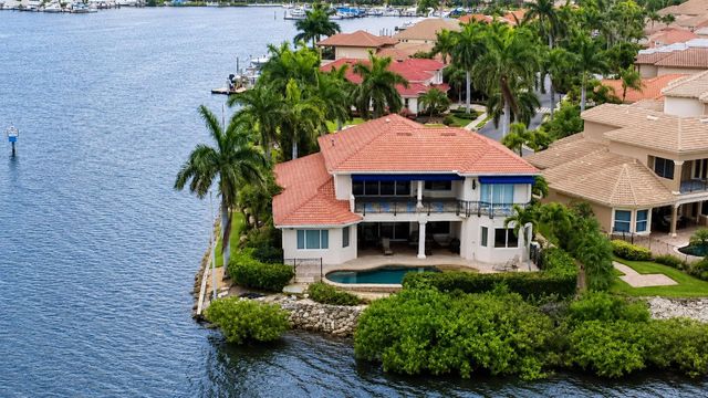 102 12TH AVENUE E, Palmetto, FL 34221