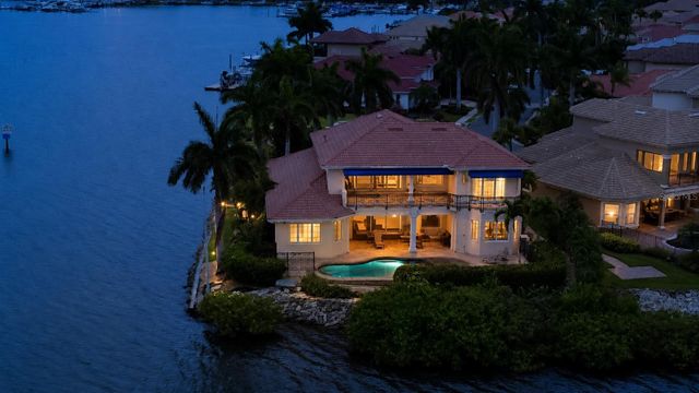 102 12TH AVENUE E, Palmetto, FL 34221