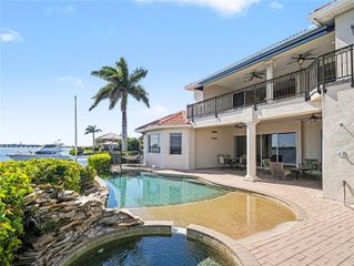 102 12TH AVENUE E, Palmetto, FL 34221