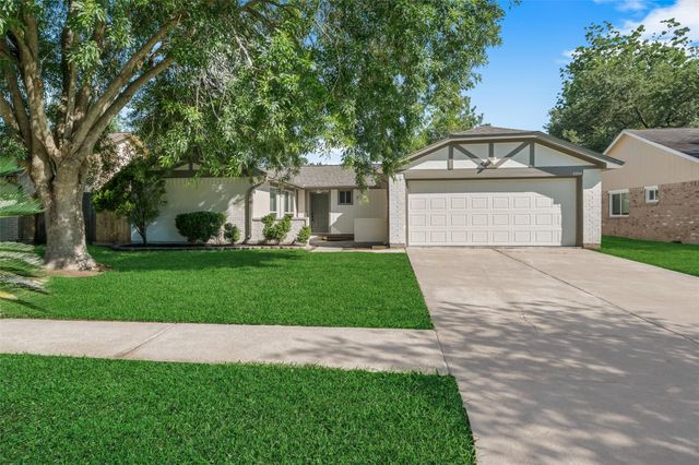 2804 Traveller Drive, League City, TX 77573
