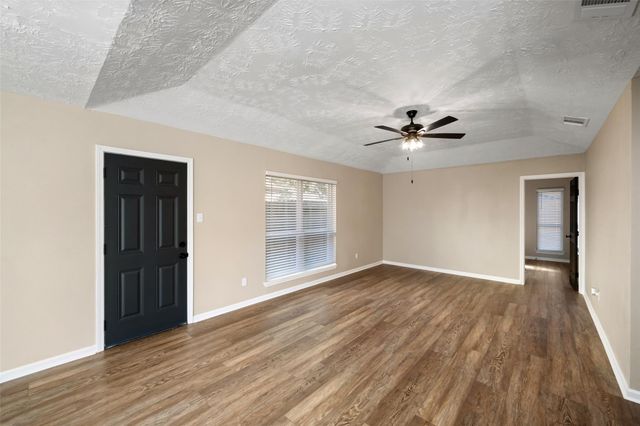 2804 Traveller Drive, League City, TX 77573