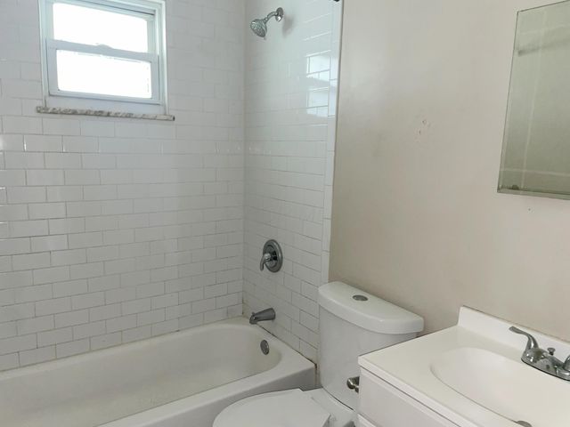 651 Athens Street, Columbus, OH 43204