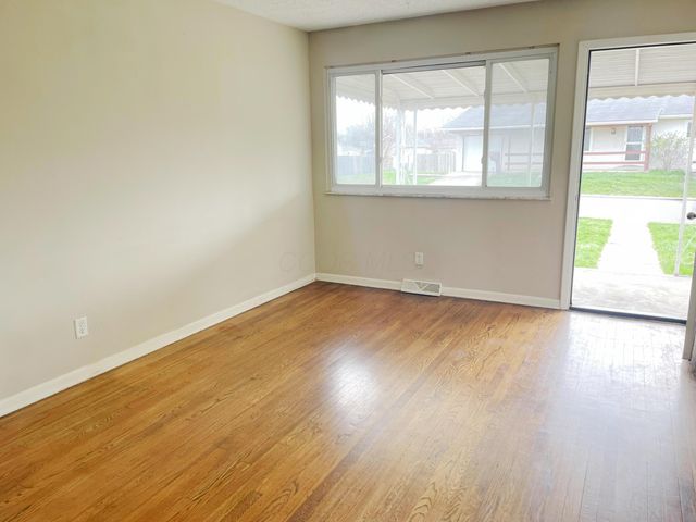651 Athens Street, Columbus, OH 43204