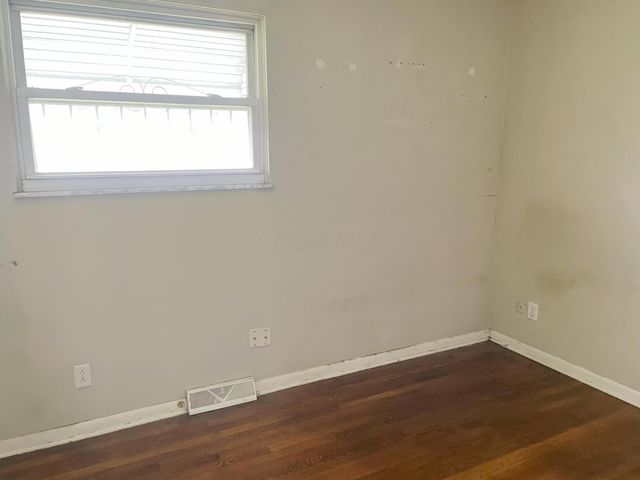 651 Athens Street, Columbus, OH 43204