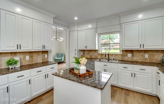 172 Hartfield Drive, Madison, MS 39110