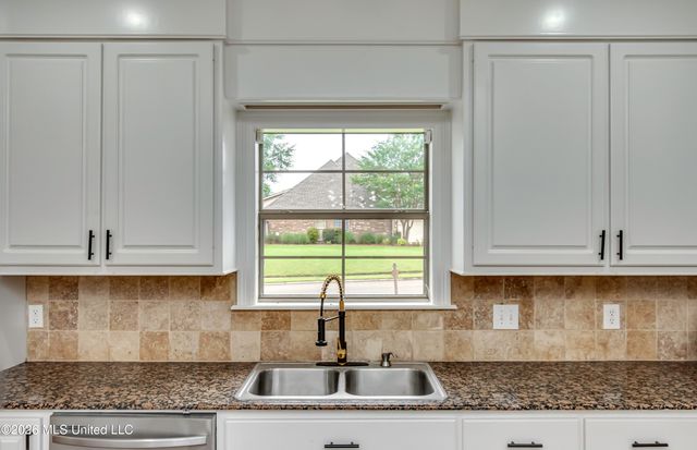 172 Hartfield Drive, Madison, MS 39110