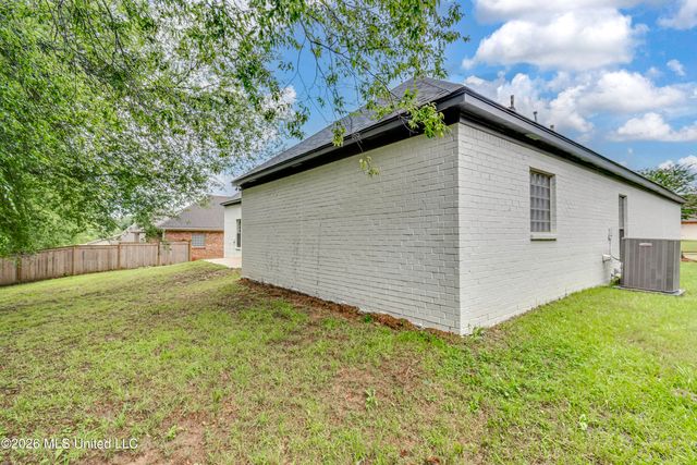 172 Hartfield Drive, Madison, MS 39110