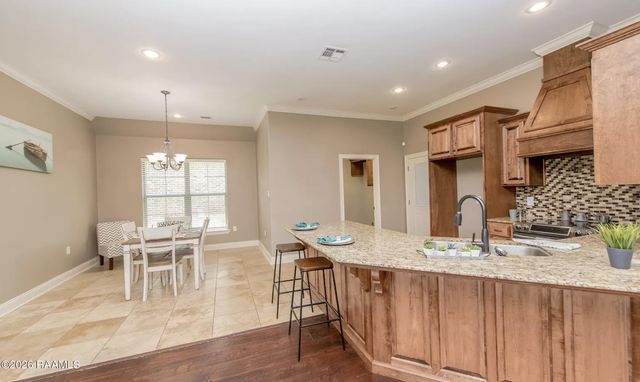 315 Hill Ridge Drive, Youngsville, LA 70592