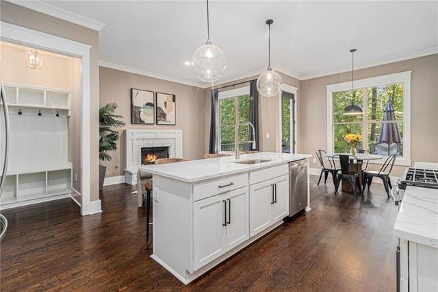 519 Holcomb Bridge Road, Norcross, GA 30071