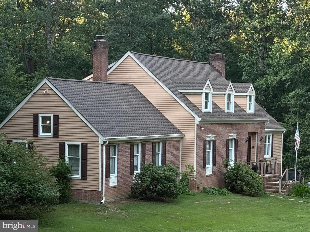 1242 CROWS FOOT RD, Marriottsville, MD 21104