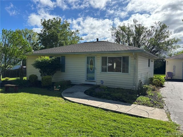 3777 Wolf Road, Hamburg, NY 14127