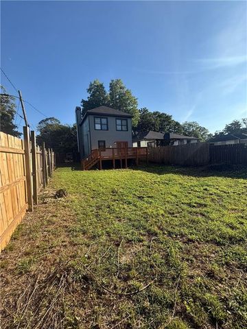 831 Cameron M Alexandar, Atlanta, GA 30318