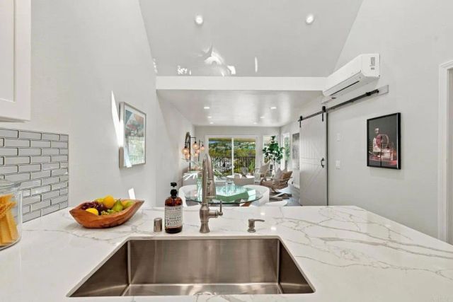 7559 GIBRALTAR Street 15, Carlsbad, CA 92009