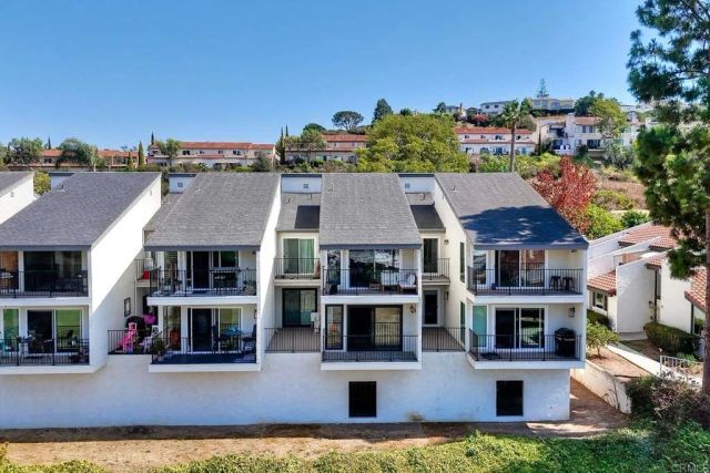 7559 GIBRALTAR Street 15, Carlsbad, CA 92009