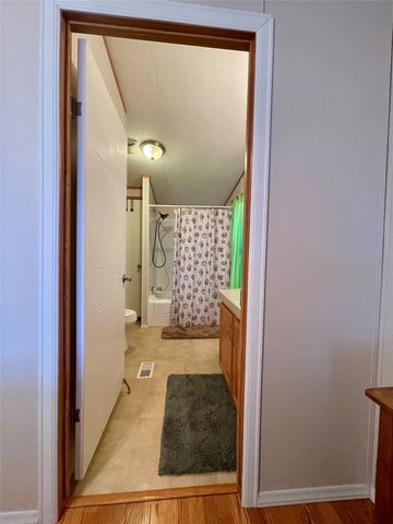 2334 Sanbar Road 8, Possum Kingdom Lake, TX 76449