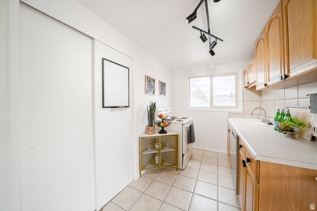 1005 E EMERSON AVE, Salt Lake City, UT 84105