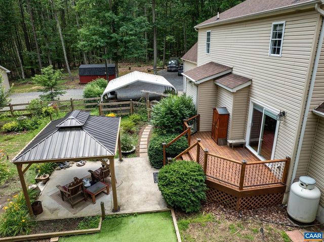 1356 KENTS MILL RD, Louisa, VA 23093
