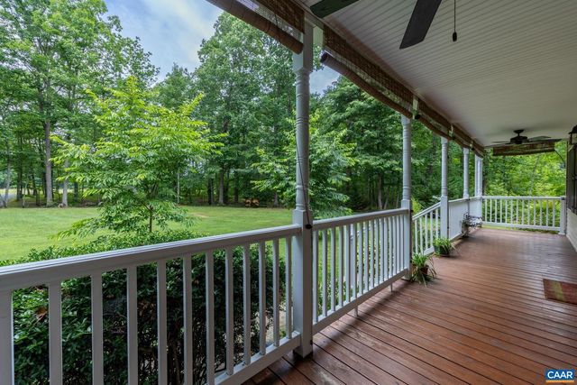 1356 KENTS MILL RD, Louisa, VA 23093