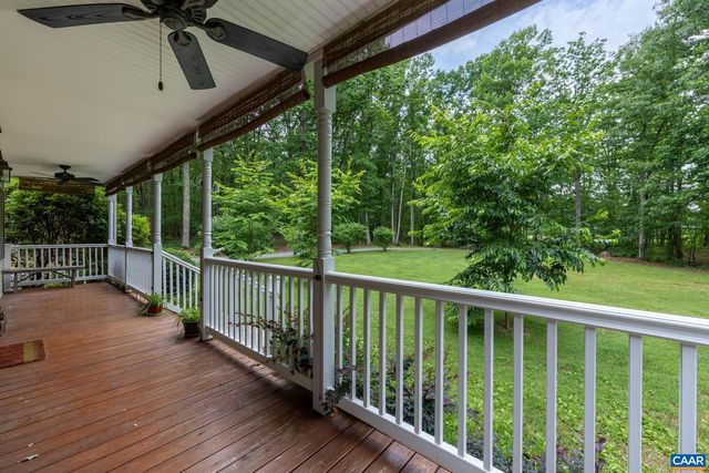 1356 KENTS MILL RD, Louisa, VA 23093