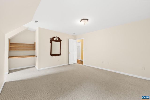 1356 KENTS MILL RD, Louisa, VA 23093