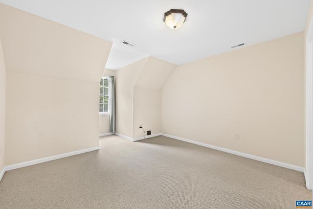 1356 KENTS MILL RD, Louisa, VA 23093