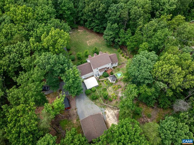 1356 KENTS MILL RD, Louisa, VA 23093