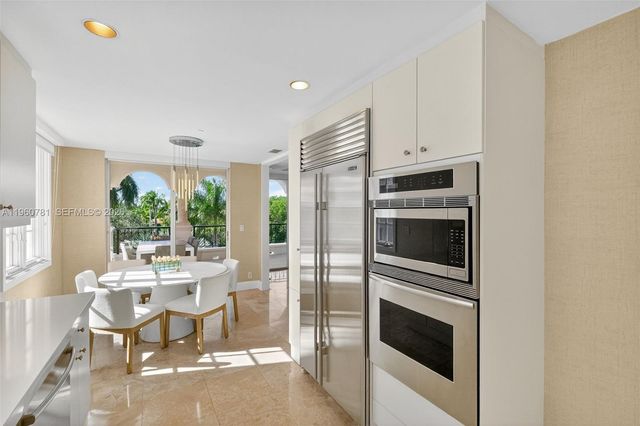 19237 Fisher Island Dr 19237, Miami Beach, FL 33109