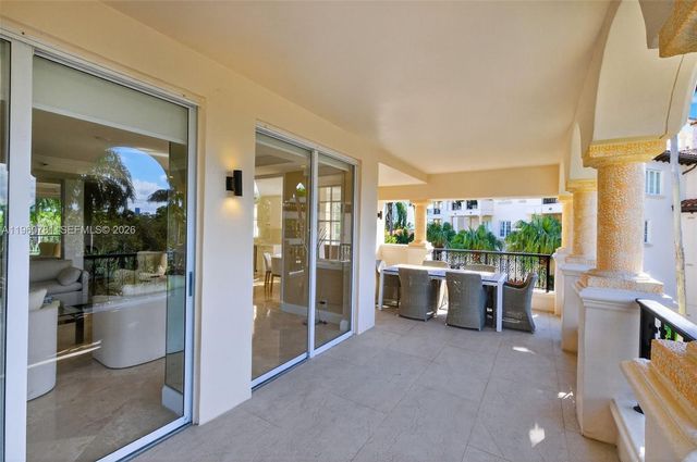 19237 Fisher Island Dr 19237, Miami Beach, FL 33109